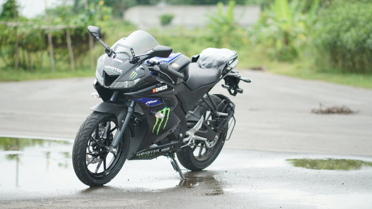 Yamaha R15 V3 Monster Edition price i Bangladesh