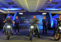 বহুল প্রত্যাশিত Yamaha FZS Version-3.0 Deluxe-এর উদ্বোধন করেছেন অলরাউন্ডার সাকিব আল হাসান