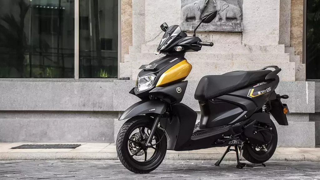 Yamaha RayZR Street Rally Fi 125 Hybrid