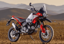 Ducati DesertX রিভিউ, দাম, ফিচার ও অন্যান্য